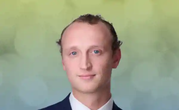 Alumni Lars